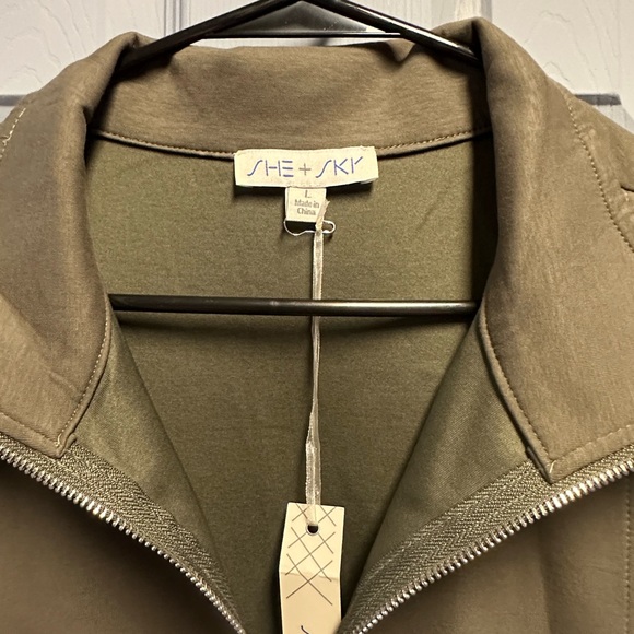 She + Sky Khaki Zip-Up Dress - Picture 2 of 3